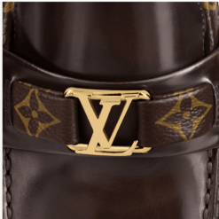 Alternative view of Major Loafer