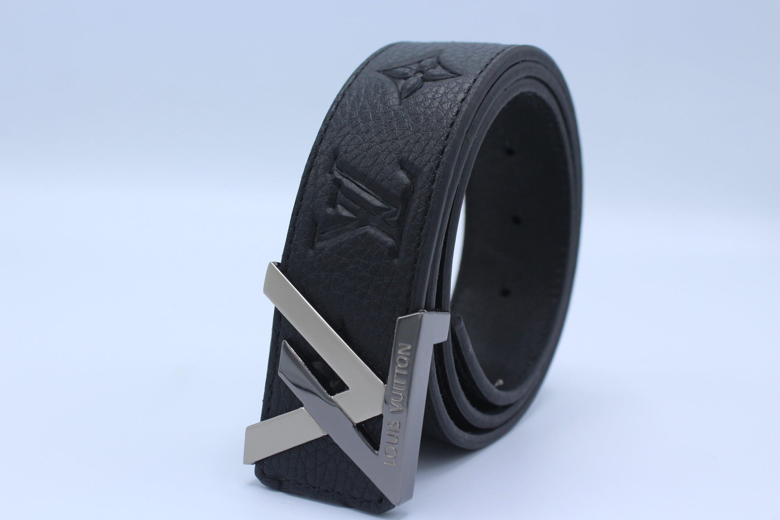 New Buckle Black Leather Belt - Image 2